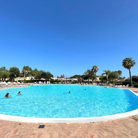 Amarestyle Igv Club Santagiusta Ξενοδοχείο Costa Rei Εξωτερικό φωτογραφία